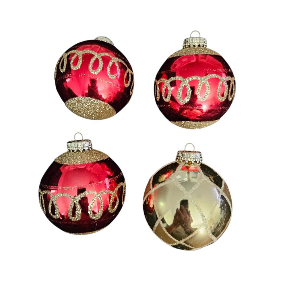 Vintage Style Shatterproof Christmas Ball Ornaments Red Gold Silver Set of 4